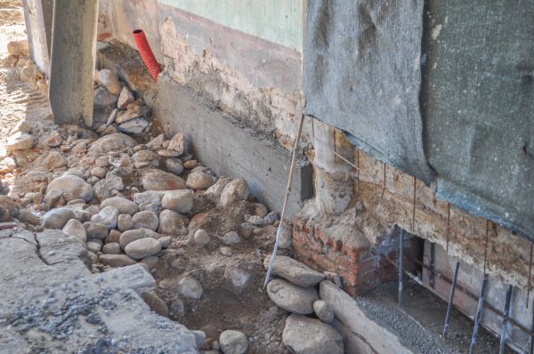 Structural Underpinning in Encinitas